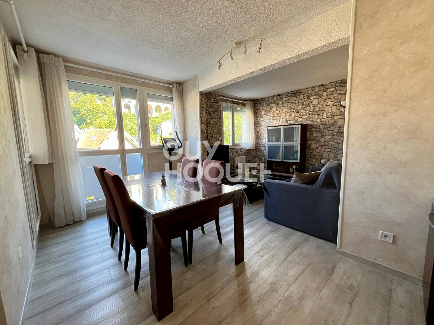 Appartement Aix Les Bains 2 pièce(s) 52 m2