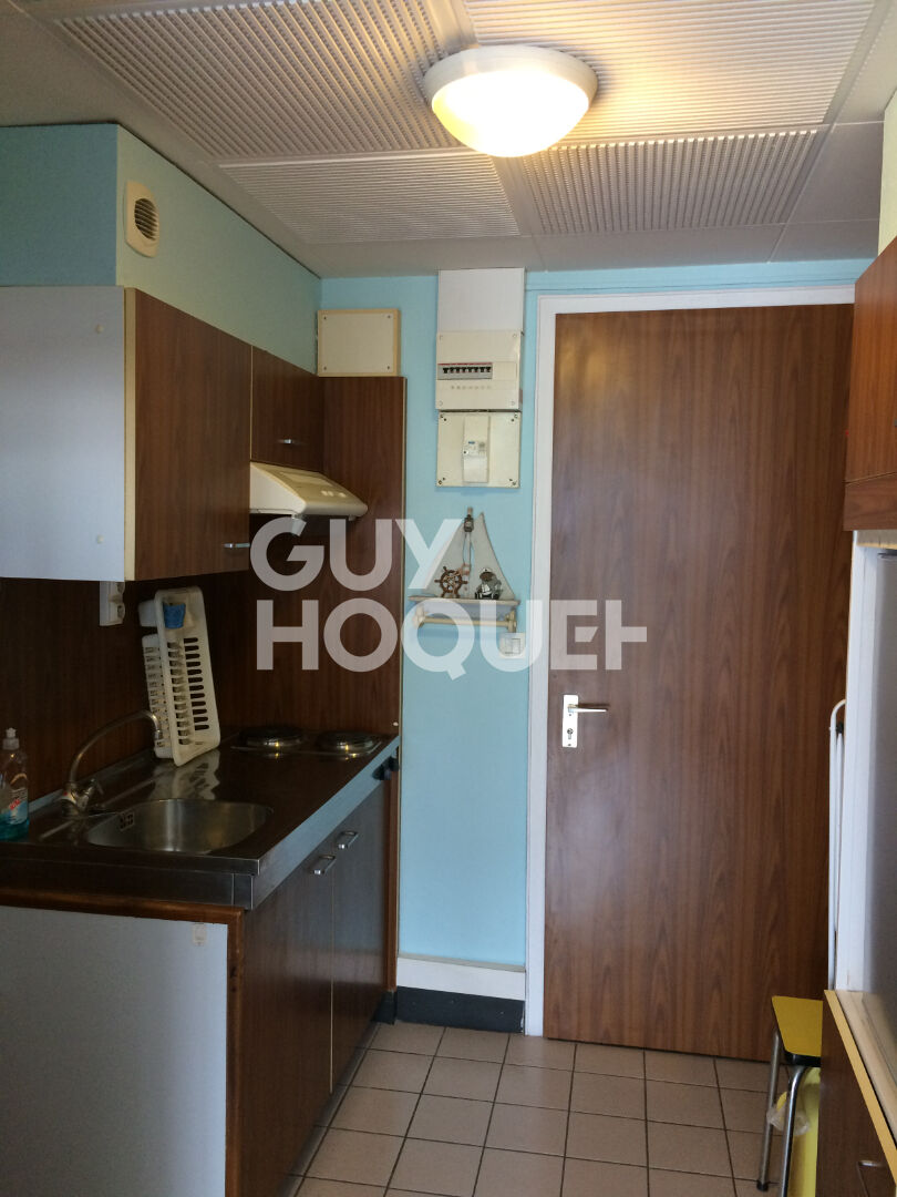 Studio meublé :Terrasse & vue port d'Aix-les-Bains