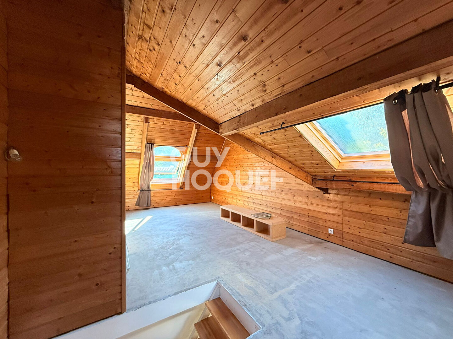 En exclusivité : Maison T5 de 197 m2 à vendre