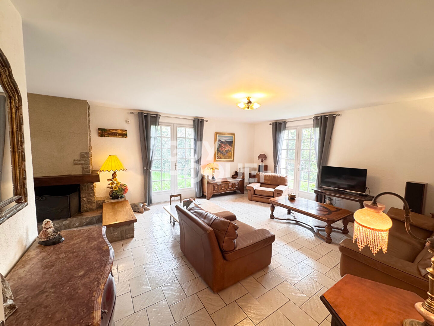 Propriété d'exception sur les hauteurs de Ruy-Montceau ? 171 m² habitables, 1 200 m² de terrain