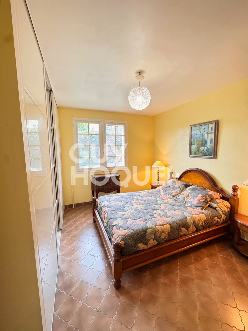 Propriété d'exception sur les hauteurs de Ruy-Montceau ? 171 m² habitables, 1 200 m² de terrain