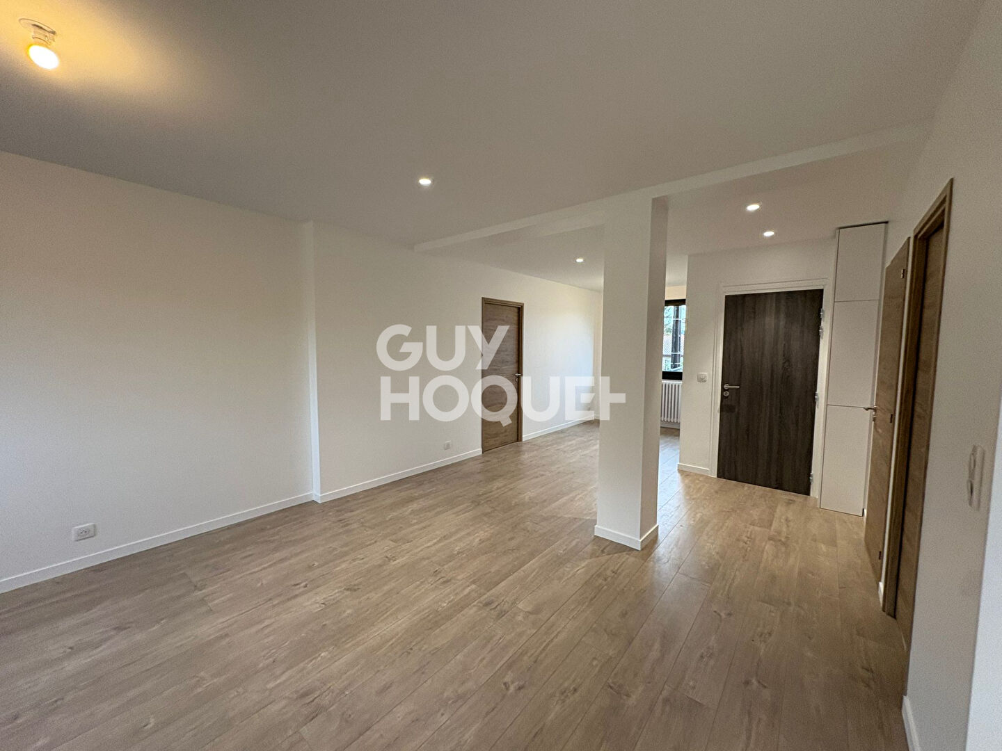 Appartement T2 rénové de 56 m² à vendre Drumettaz-Clarafond