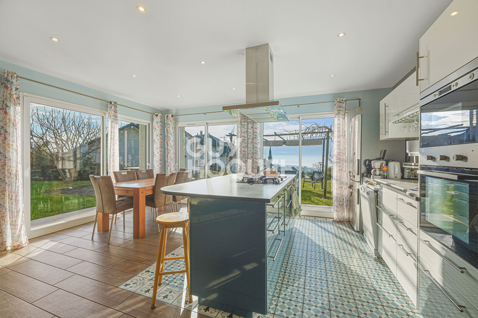 Maison Gresy Sur Aix 6 pièces 180 m2