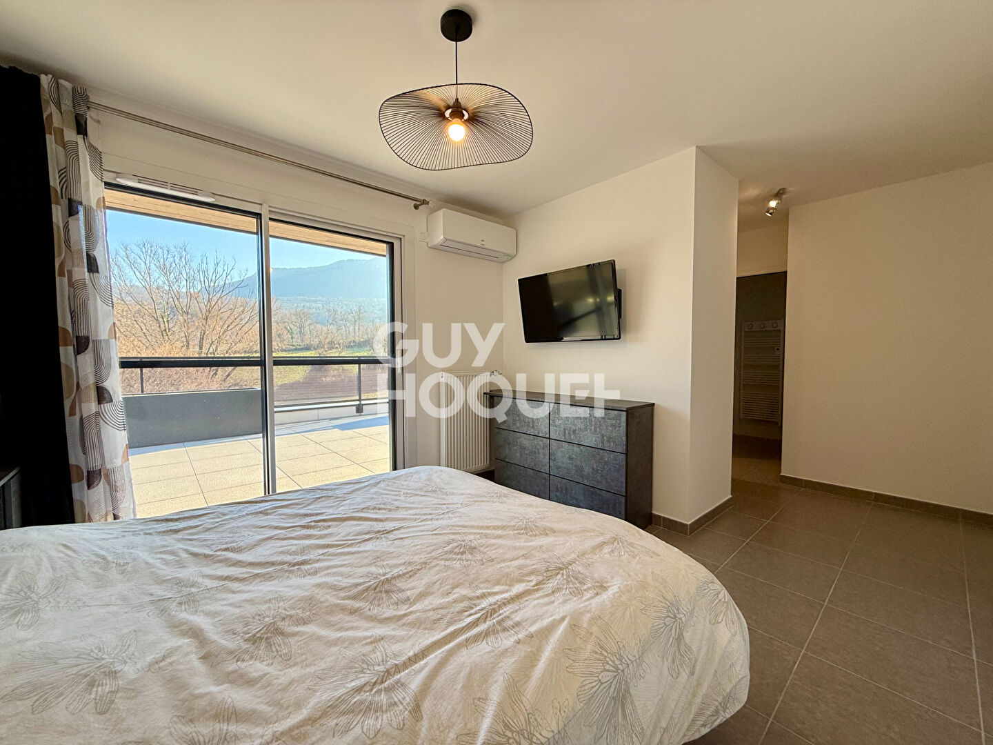 Appartement T4 97 m² ? Vue panoramique sur Le Revard ? Terrasse 98 m² ? Dernier étage avec ascenseur