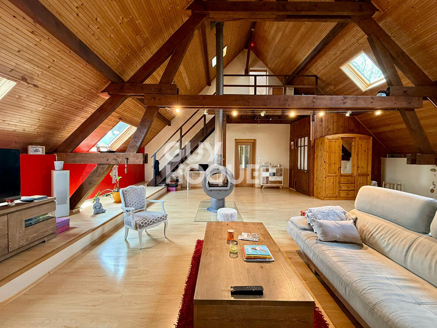 Appartement  Duplex Entrelacs 5 pièce(s) 196 m2