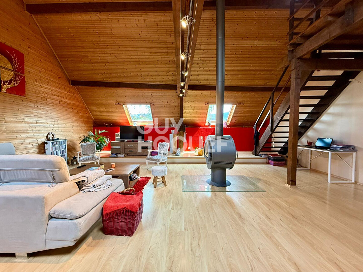 Appartement  Duplex Entrelacs 5 pièce(s) 196 m2