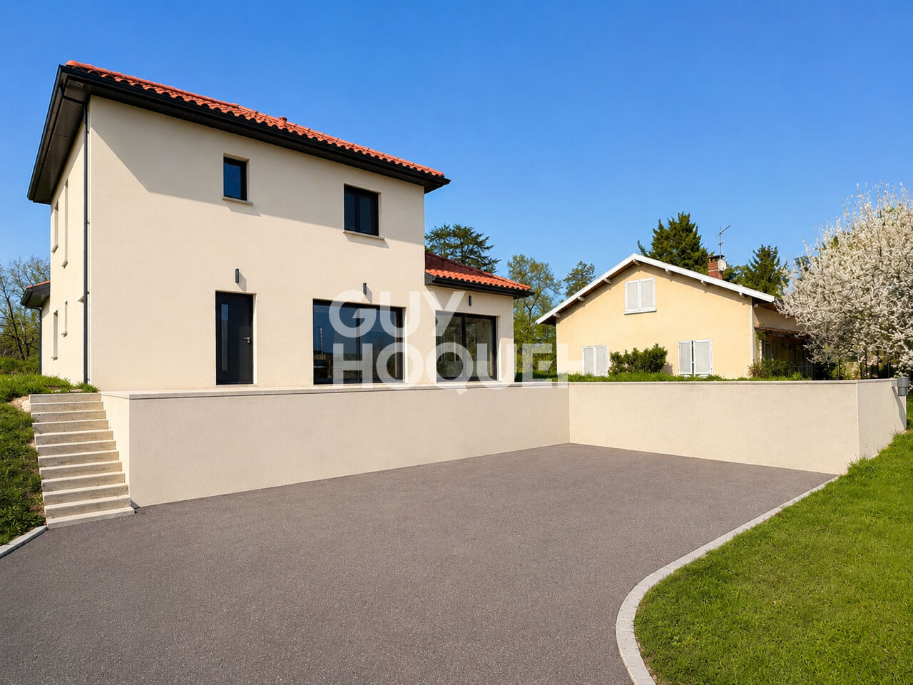 Maison de 2022-150 m² - 4 chambres - Piscine