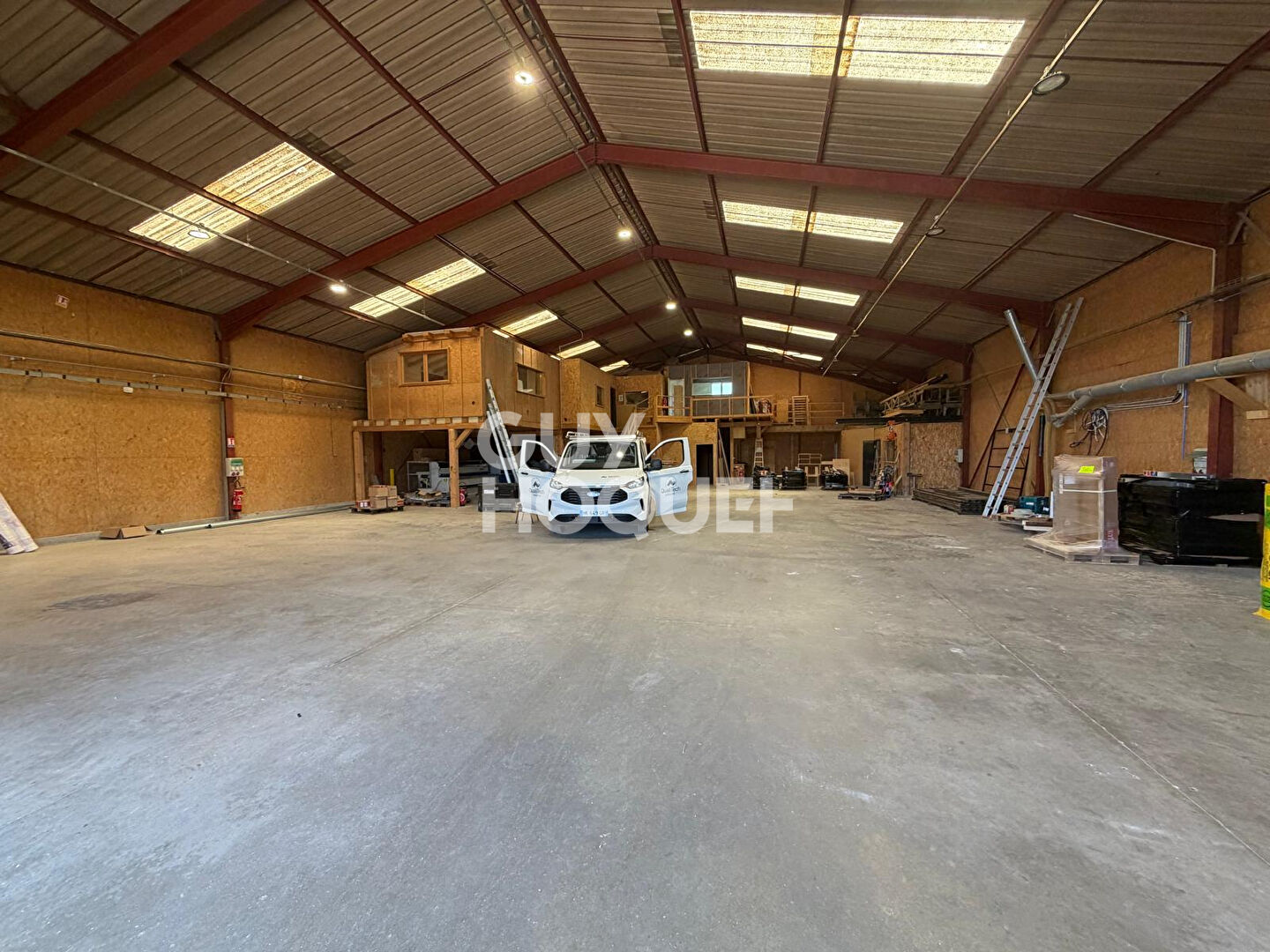 Entrepôt / local industriel Entrelacs 600 m2