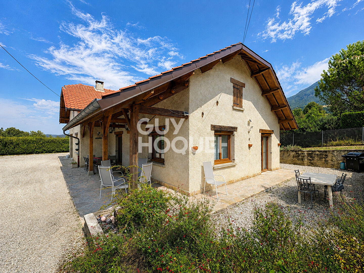 Maison familiale de  7 pièces et 154 m² - Aix-les-Bains - Terrain de 1 689 m²