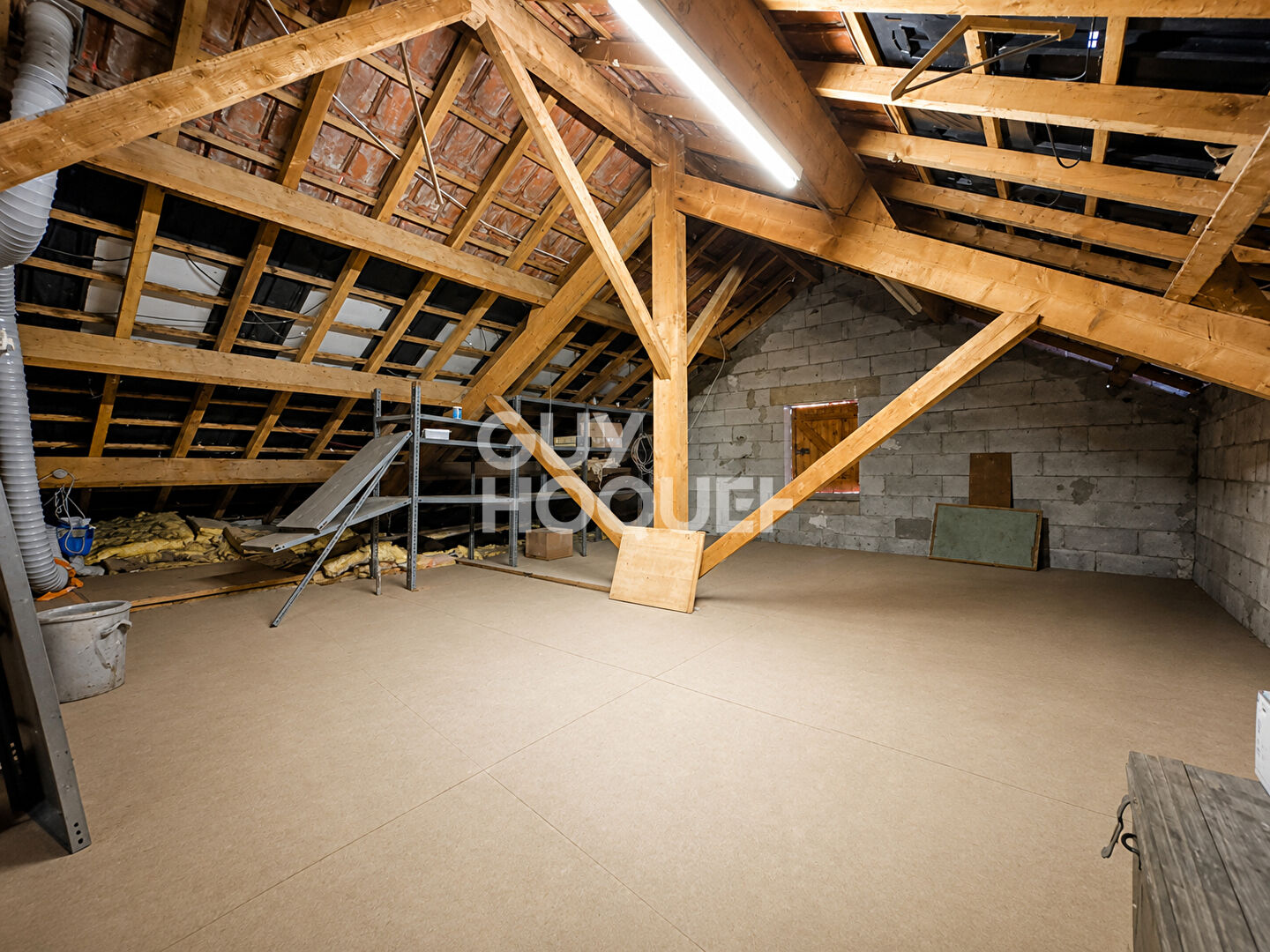Maison familiale de  7 pièces et 154 m² - Aix-les-Bains - Terrain de 1 689 m²