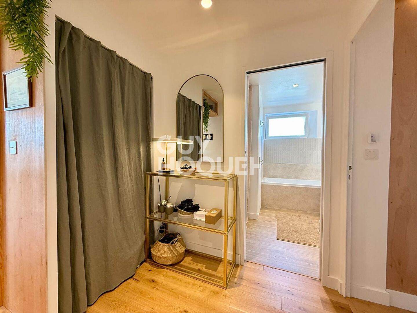 Appartement Aix Les Bains 3 pièce(s) 72.93 m2