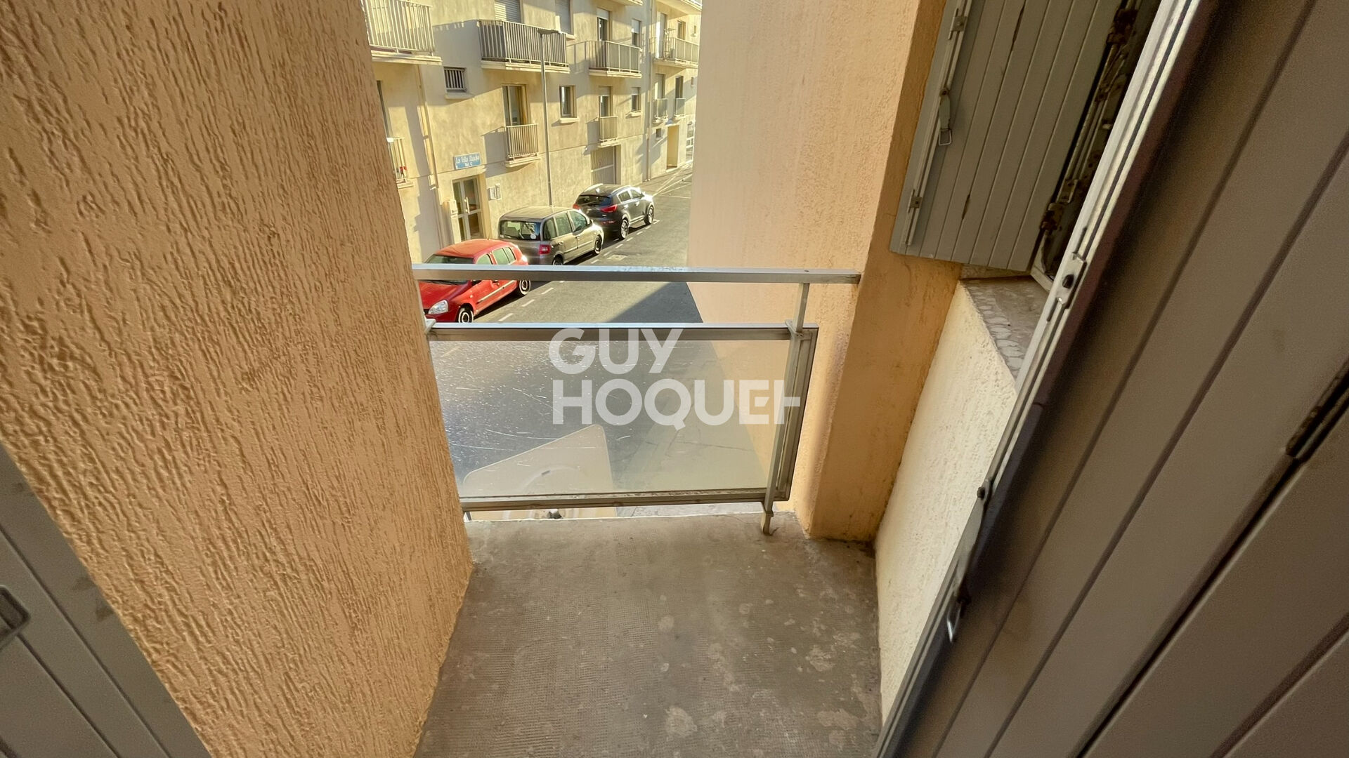 VUE MER ! Appartement T2 centre Mèze 53 m2