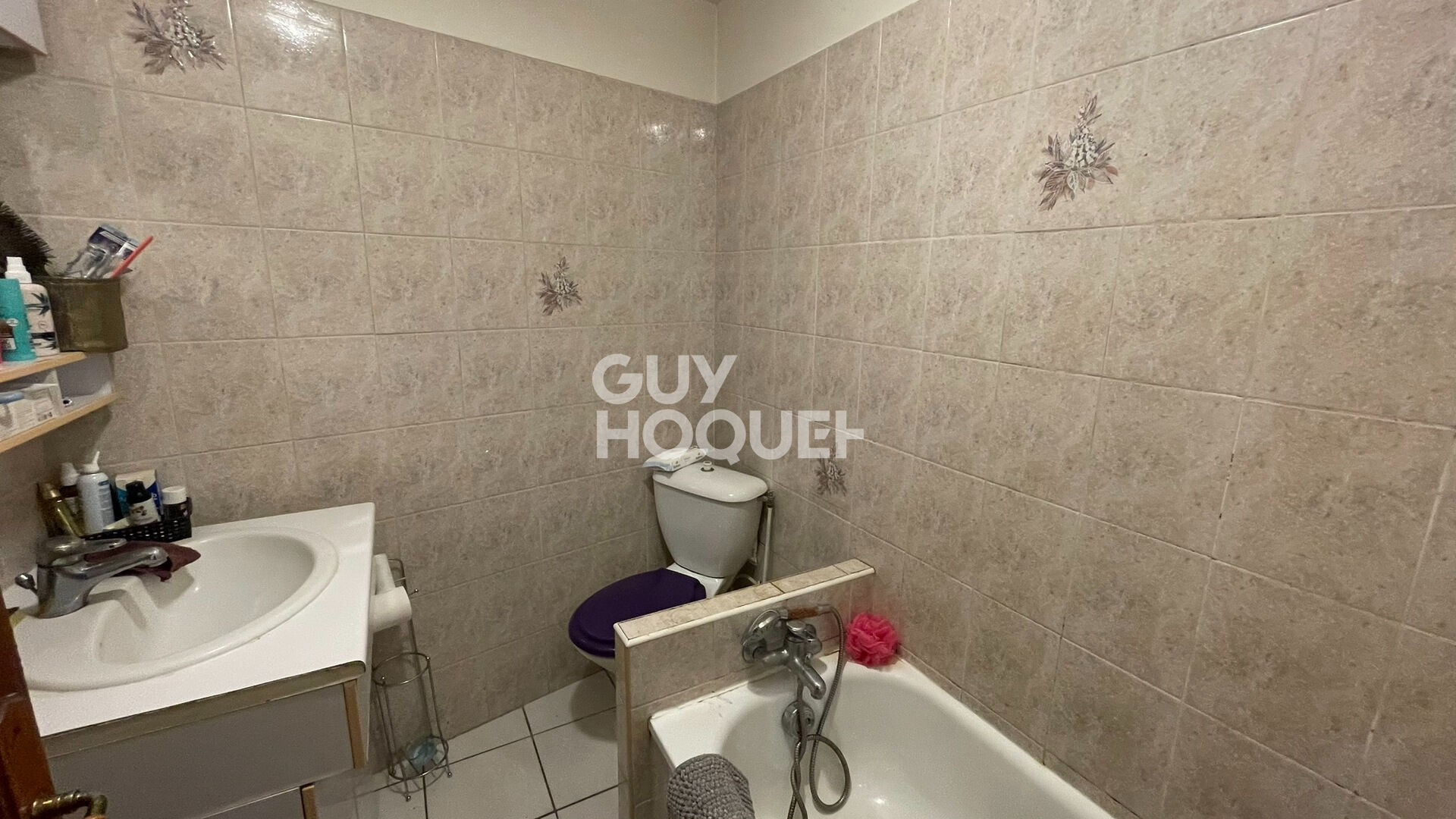 Maison de ville avec local professionnel 79 m² Centre Mèze