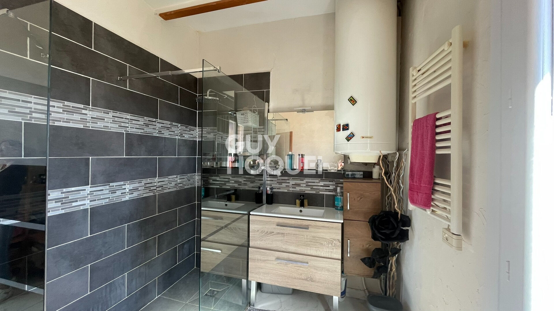 Appartement Mèze 5 pièce(s) 85.16 m2