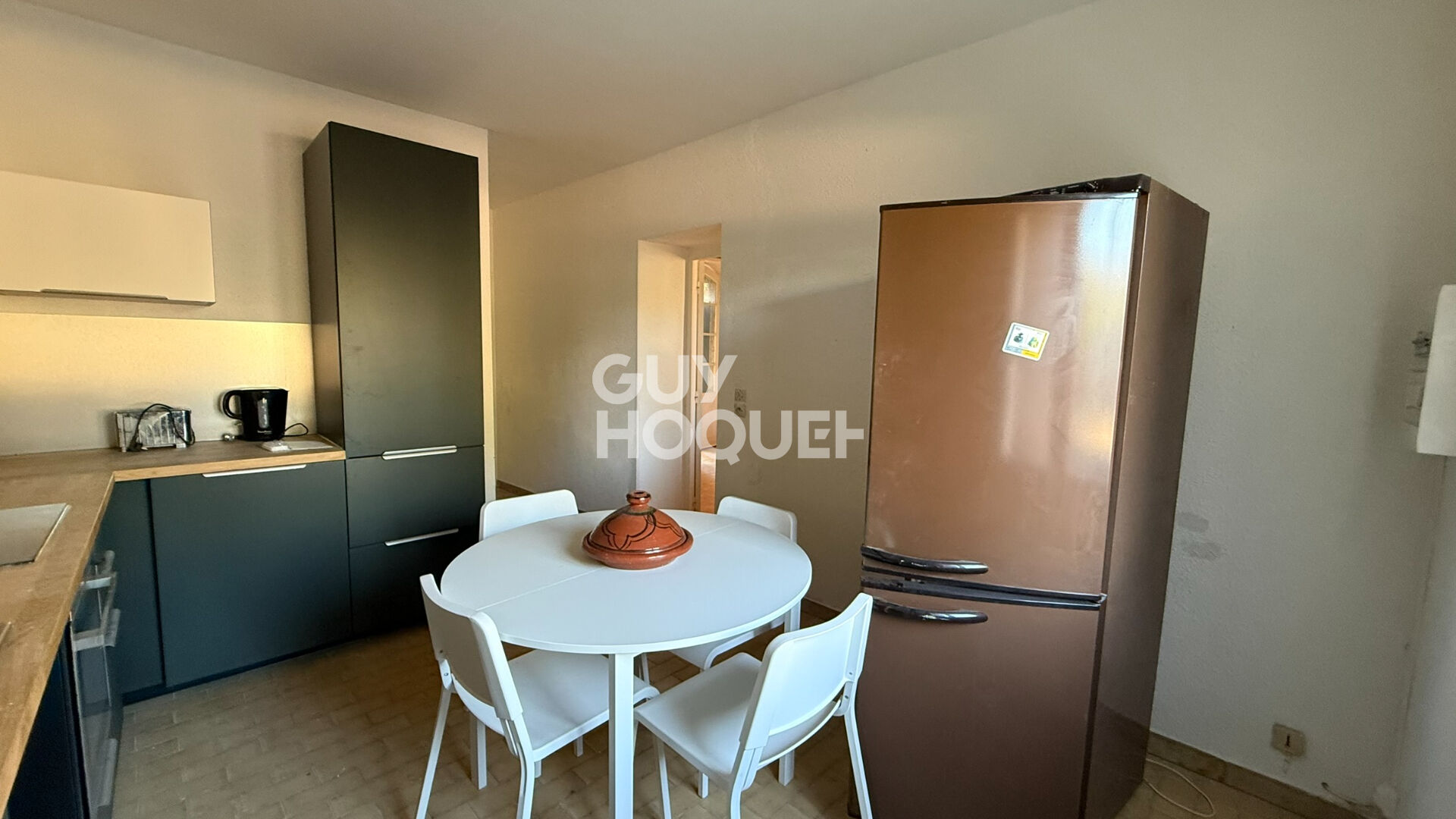 Appartement Loupian T4 meublé avec jardin et parking