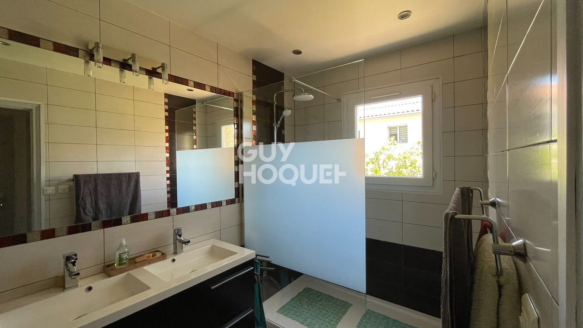 Maison plain pieds Mèze 5 pièces 117 m²
