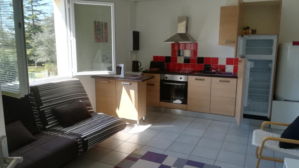 Appartement 2 pièce(s) 28.39 m2 meublé -BIAS