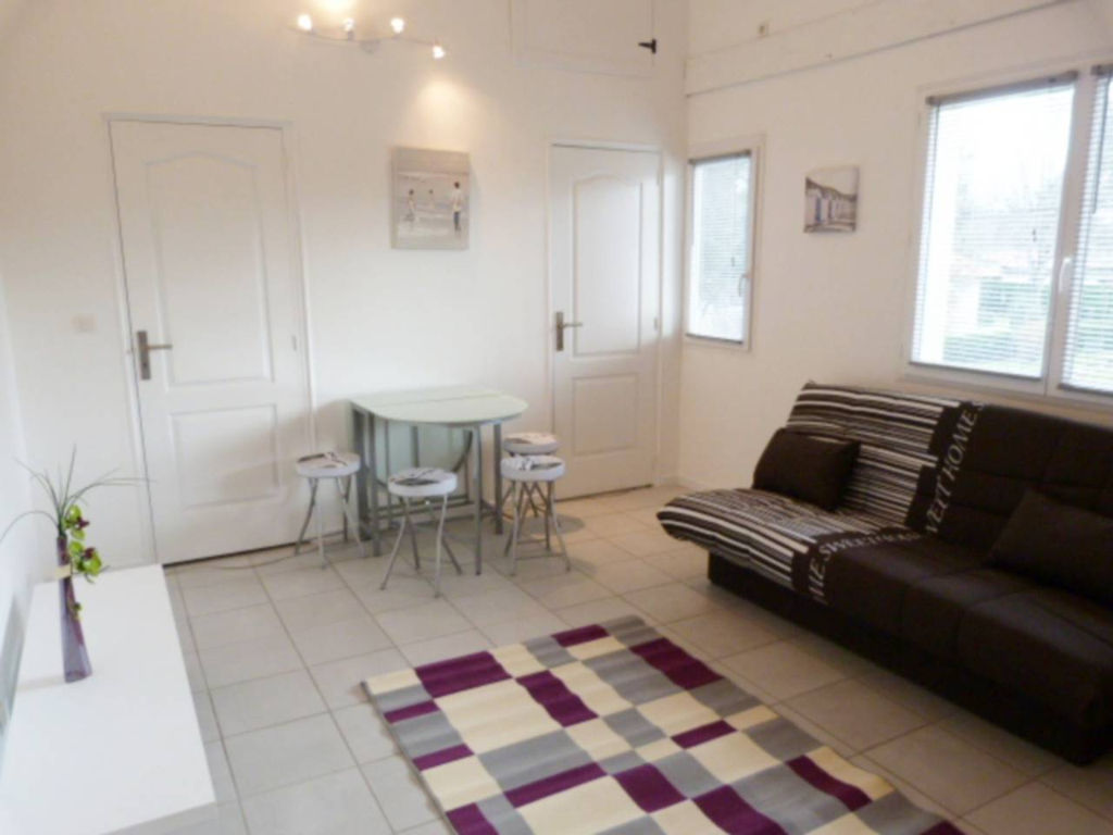 Appartement 2 pièce(s) 28.39 m2 meublé -BIAS