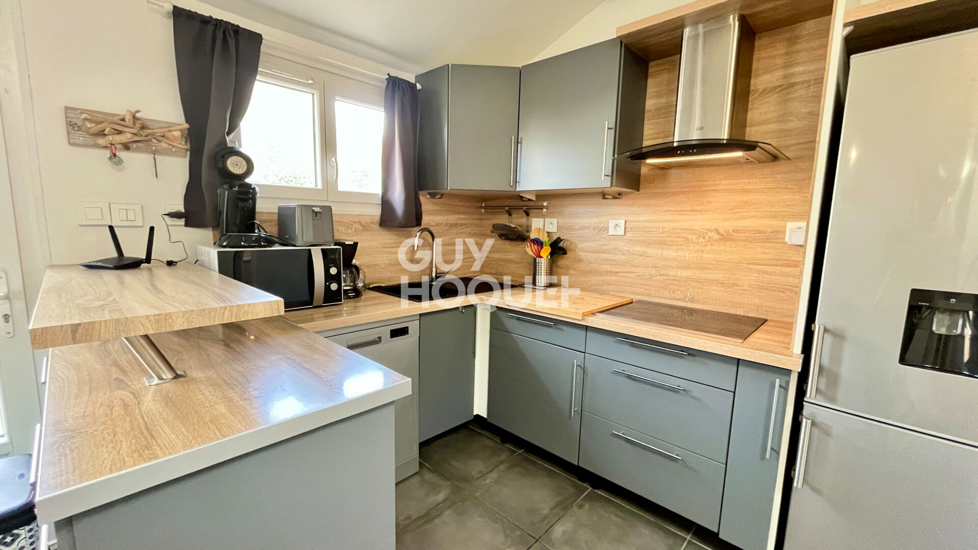 Appartement à 200 m² des plages avvec terrasse.