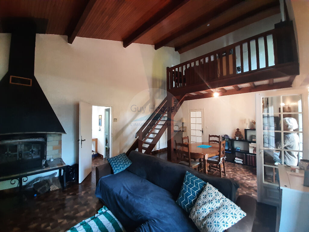 Maison 5 pièce(s) 141.28 m2 - STE EULALIE EN BORN