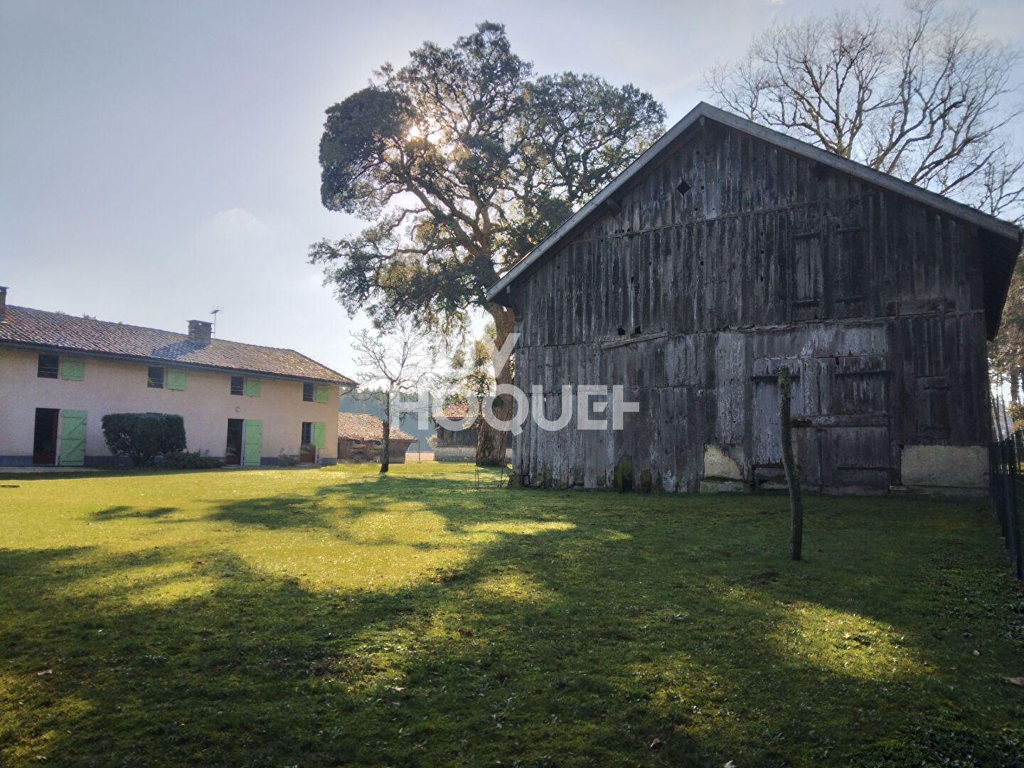 FROUAS CENTRE Appartement de 6 pièces  dans un corps de ferme en bordure de forêt