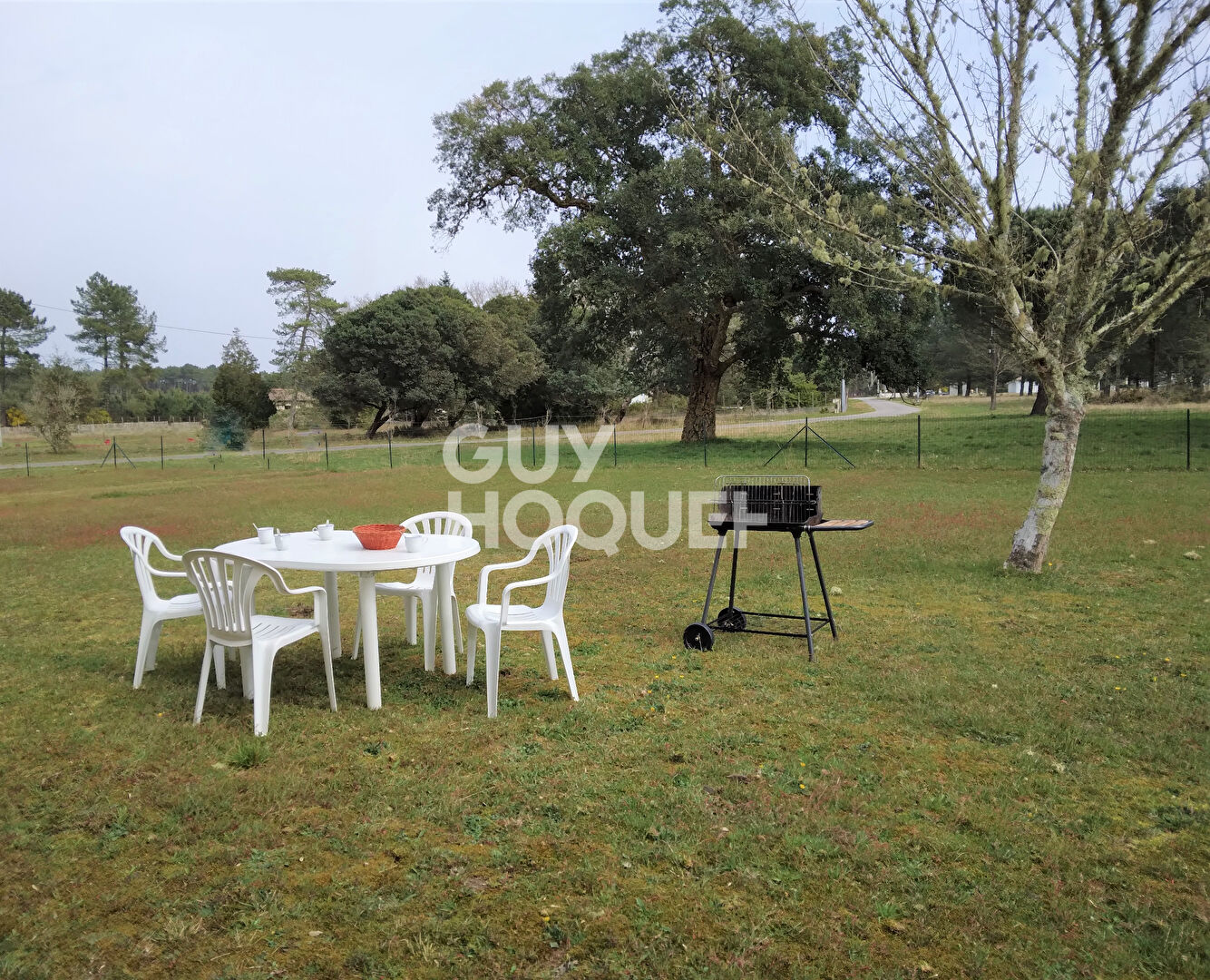 FROUAS CENTRE Appartement de 6 pièces  dans un corps de ferme en bordure de forêt