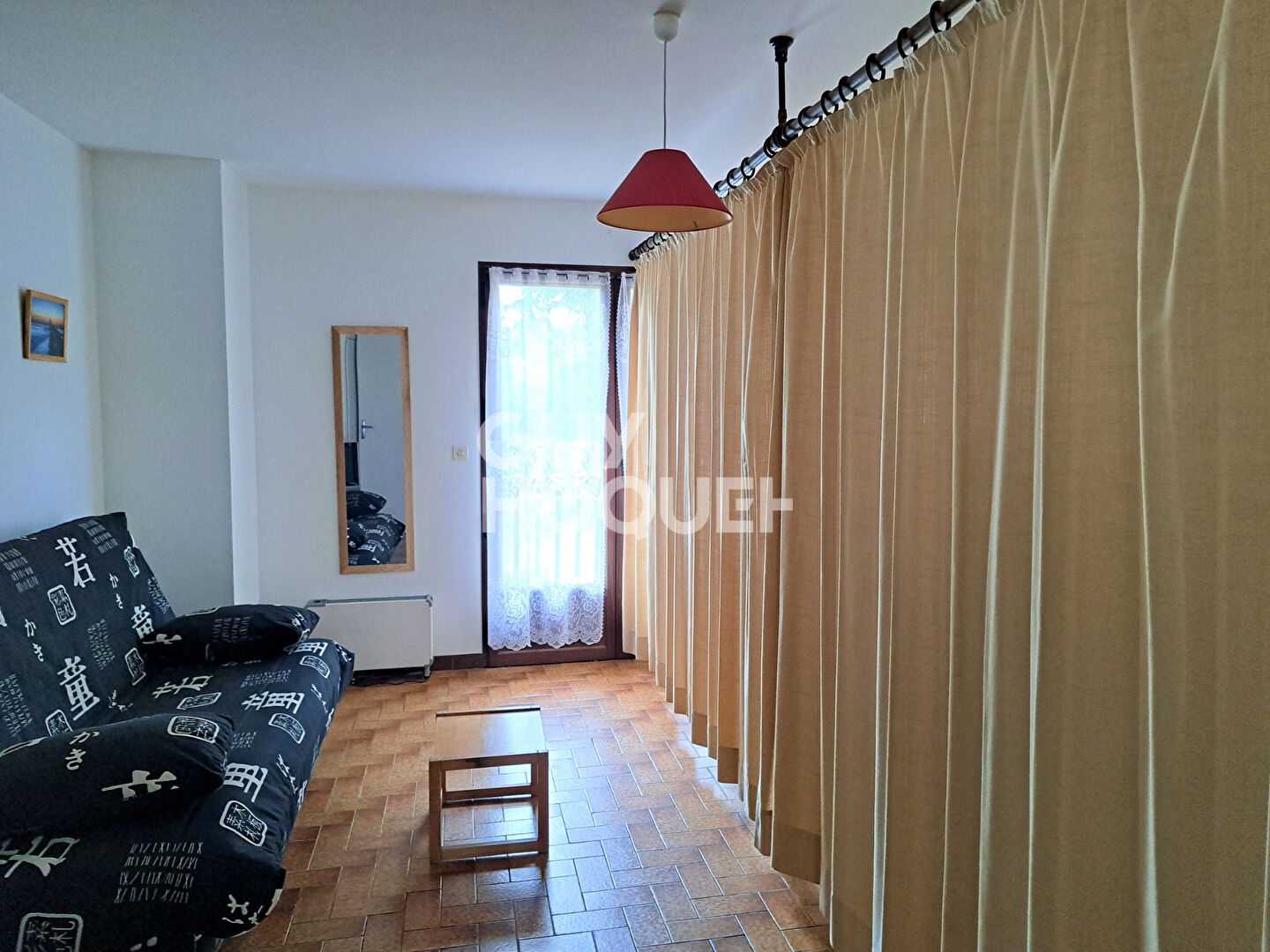 CIGALE - Appartement Lit Et Mixe CONTIS