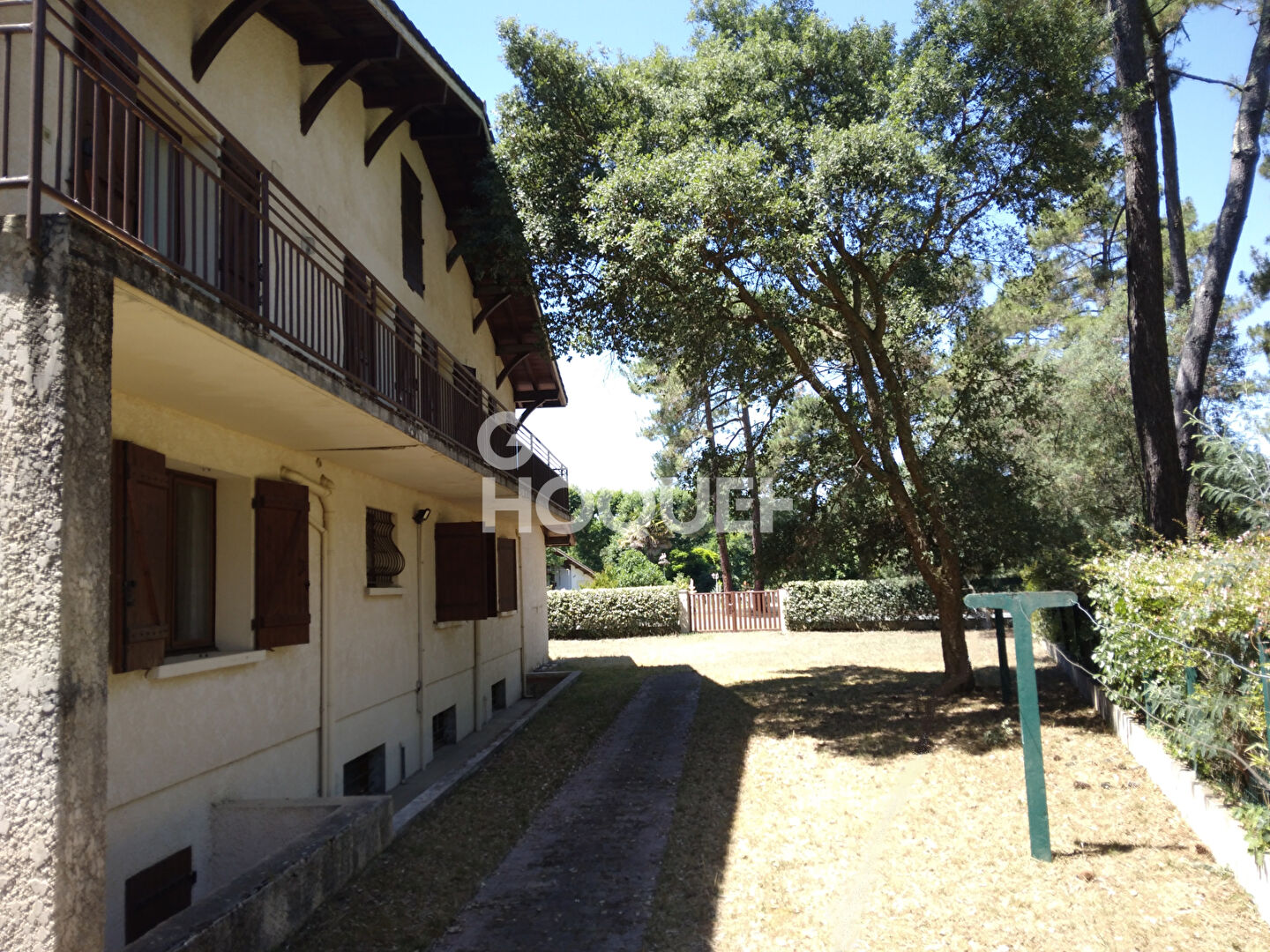 CIGALE - Appartement Lit Et Mixe CONTIS