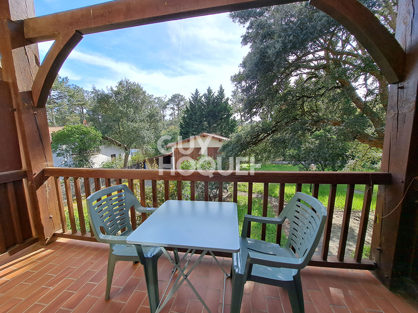 CIGALE - Appartement Lit Et Mixe CONTIS