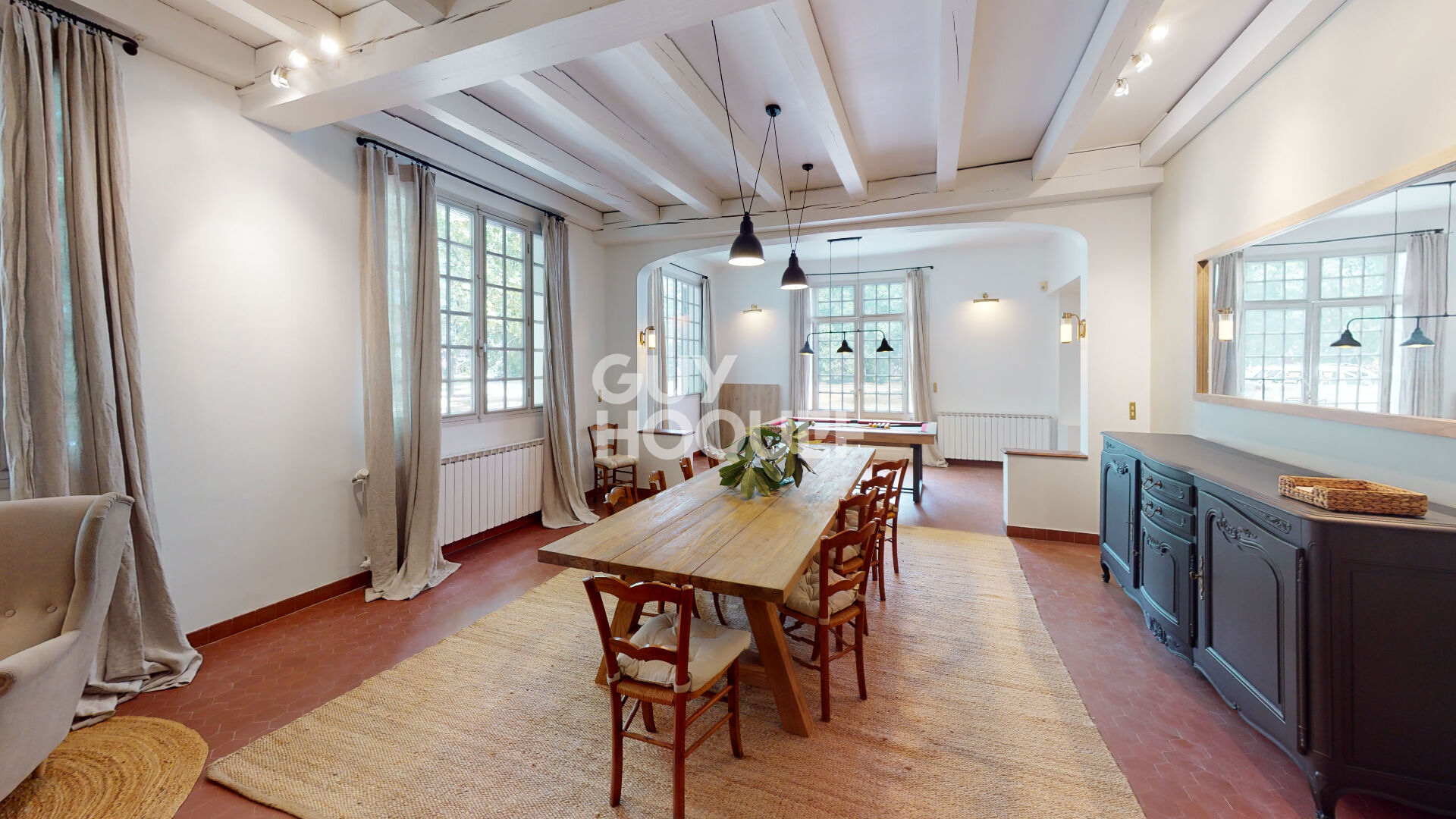 GRANDIFLORA- Maison bourgeoise avec piscine à quelques minutes de l'océan