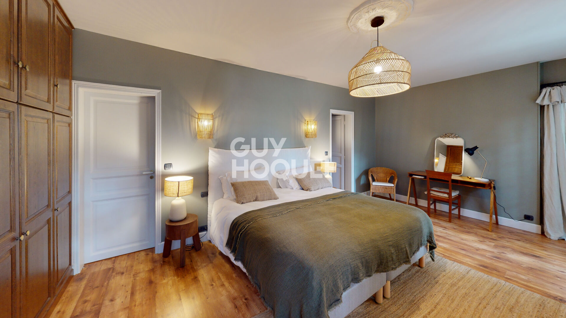 GRANDIFLORA- Maison bourgeoise avec piscine à quelques minutes de l'océan