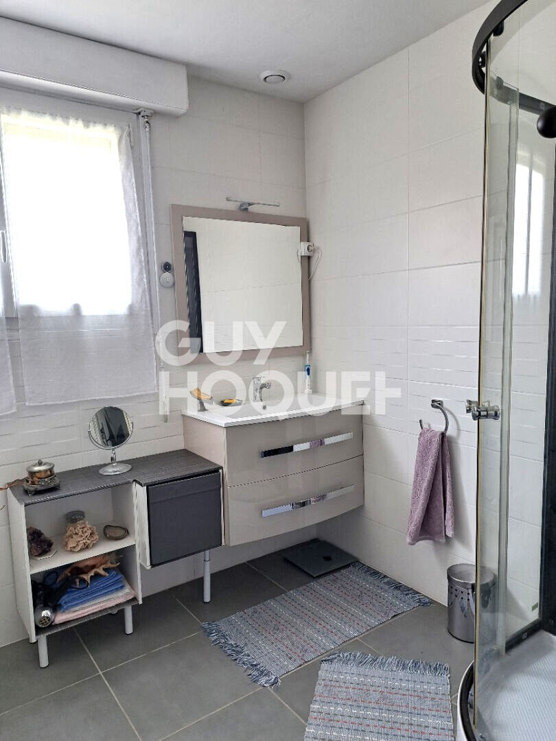 SÉRÉNITÉ Maison de plain pied  avec spacieux jardin pour 4 personnes