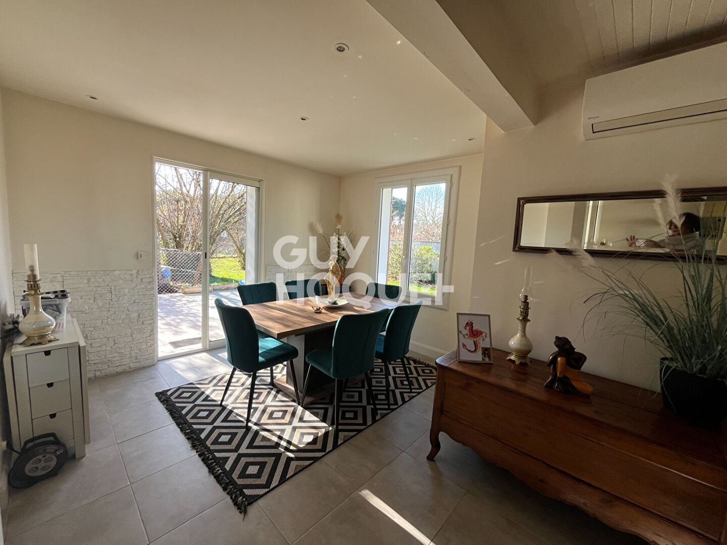 Maison  7 pièces 181 m2