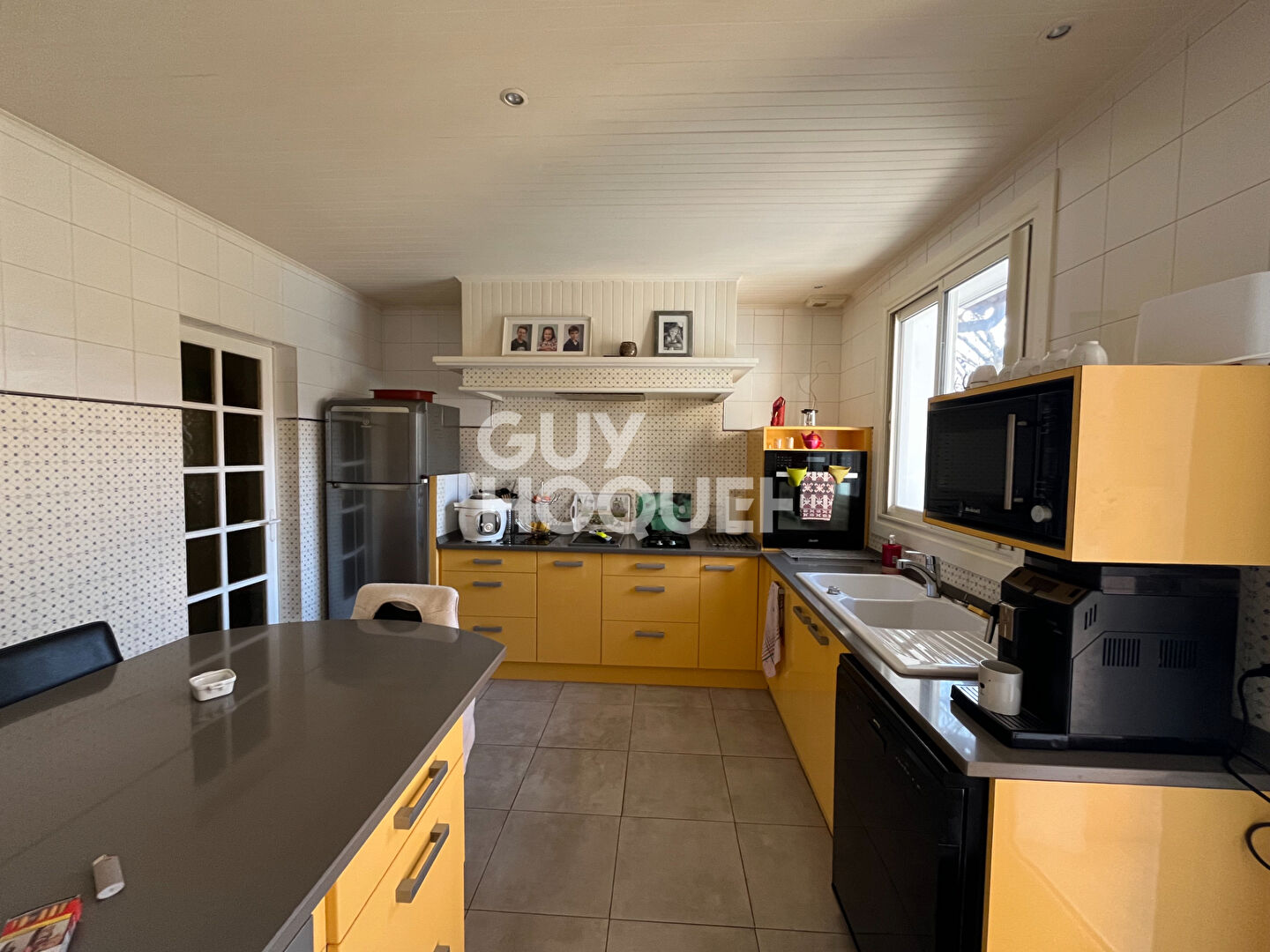 Maison  7 pièces 181 m2