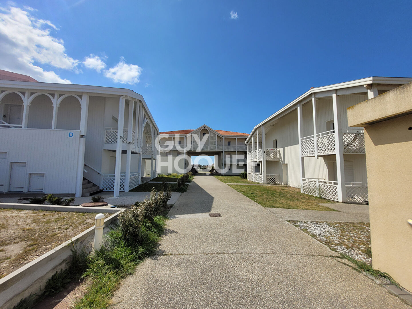 Escapade Ensoleillée - Duplex dans une résidence sécurisée avec piscine pour 8 à 10 personnes à Mimizan plage