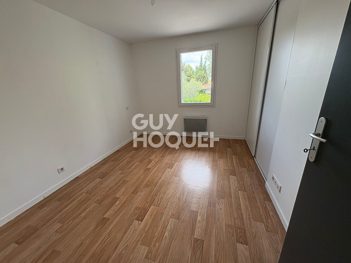 Maison landaise mitoyenne d'environ 100 m² avec jardin