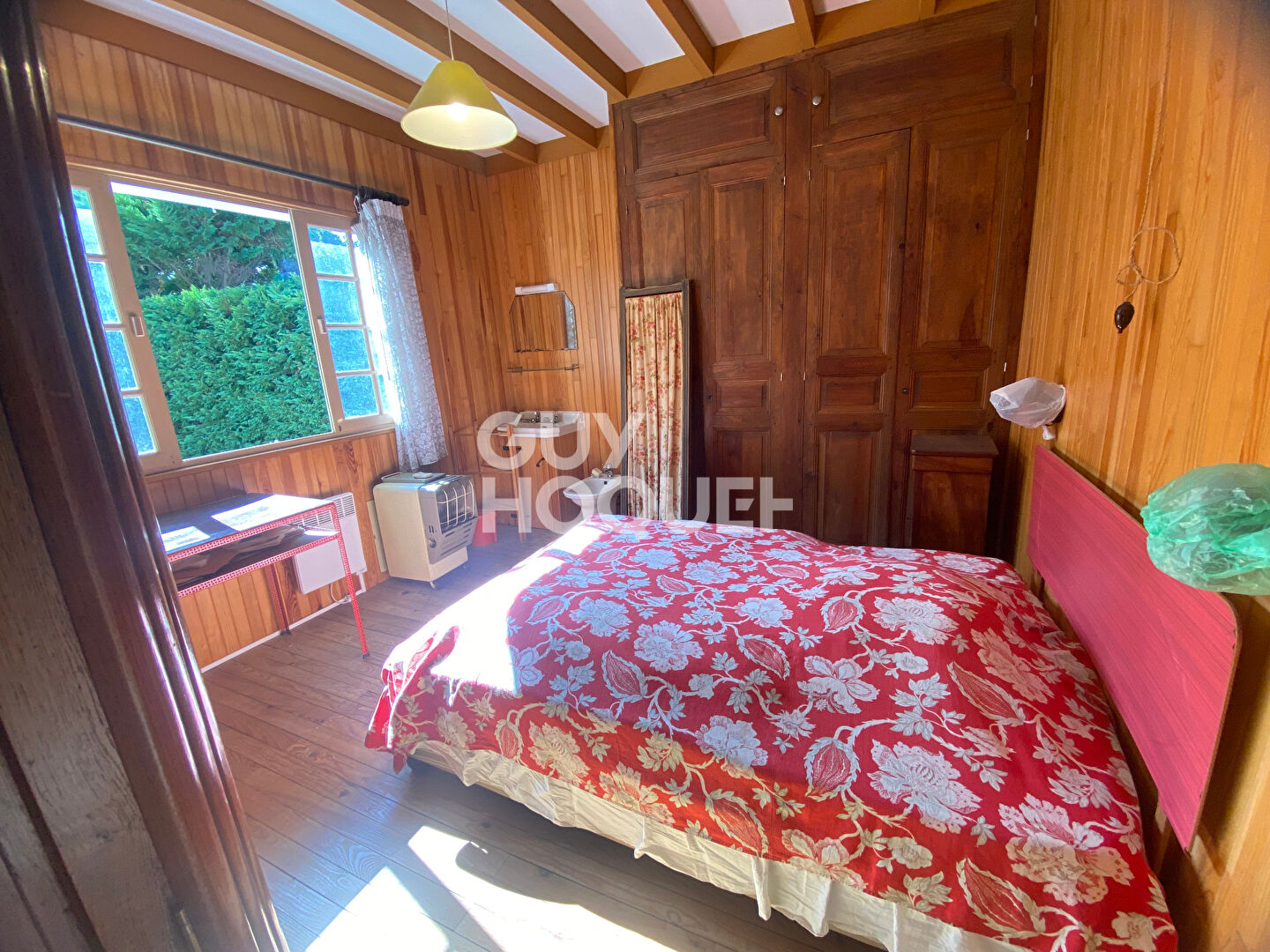 Maison de 72 m² sur un terrain arboré de 1200 m²