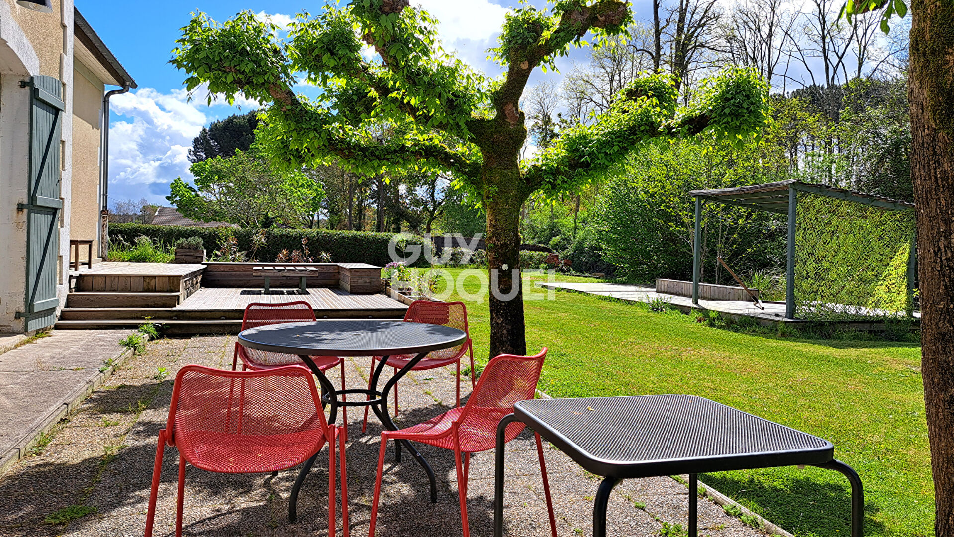 LE QUAI DE MEZOS Maison 8 couchages avec piscine et prestations de qualité 