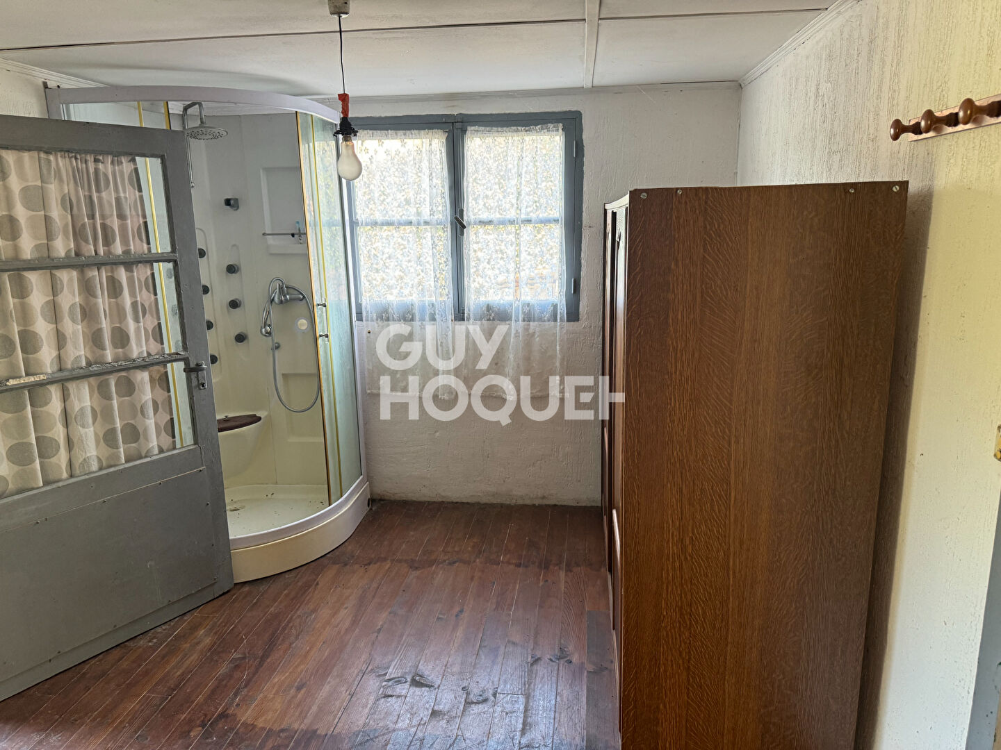 Grange d'environ 200m à restaurer à Bias sur 1004 m2 de terrain