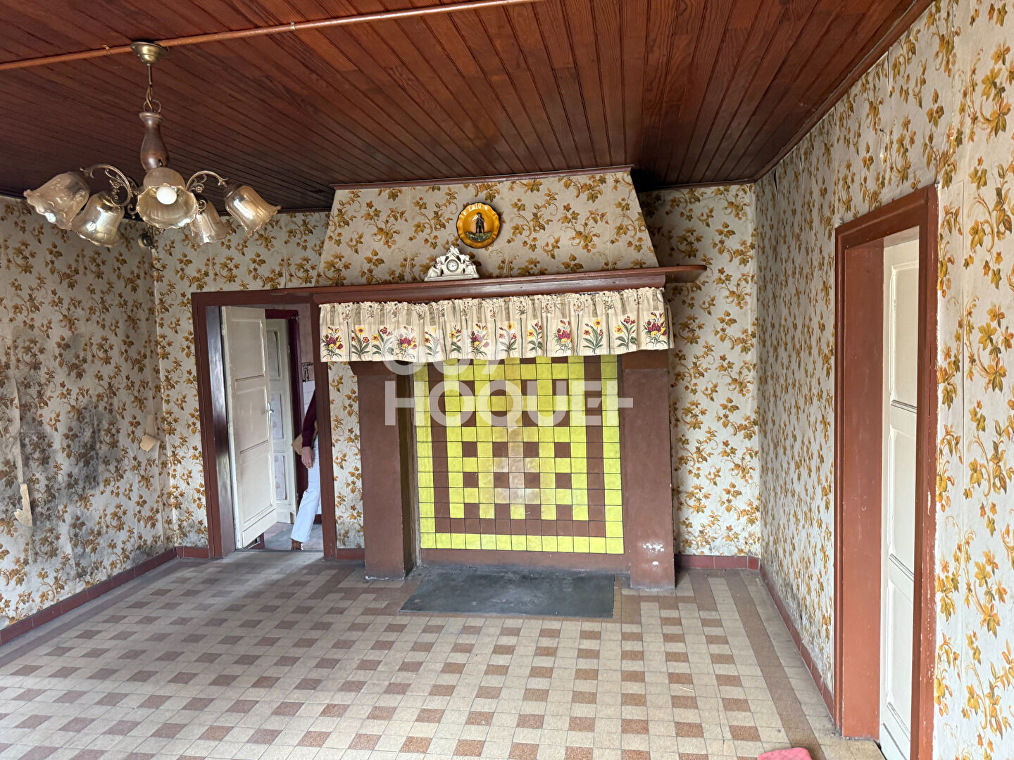 Maison mitoyenne 3 chambres de 67 m2 à rénover + grange