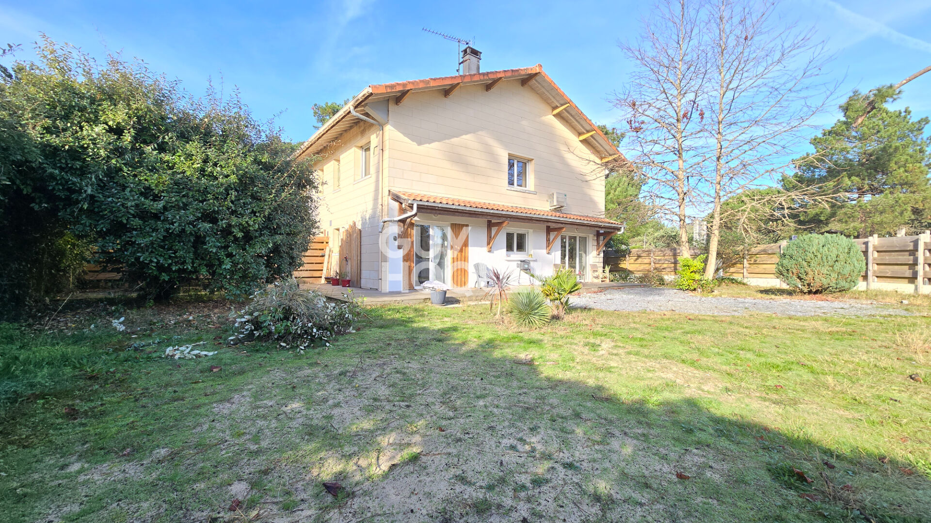 Maison trois chambres proches de toutes commodités !