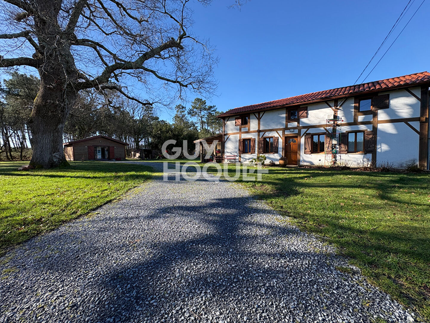 Belle maison landaise avec dépendance et pisicne