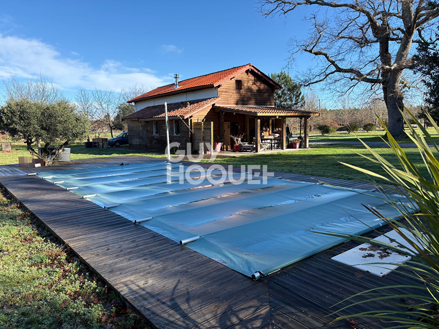 Belle maison landaise avec dépendance et pisicne