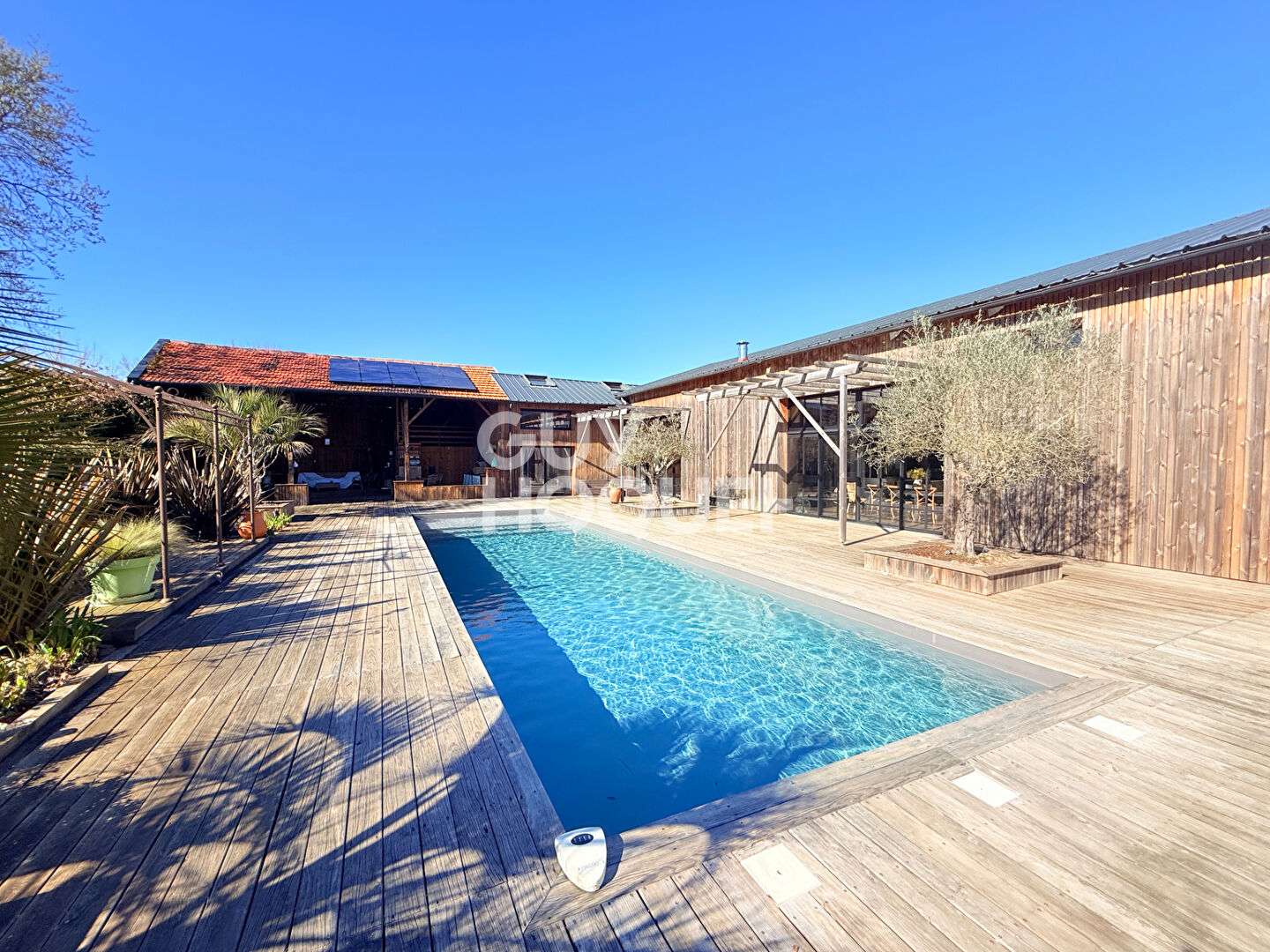 Loft d'exception de 384 m2 à Mimizan-bourg