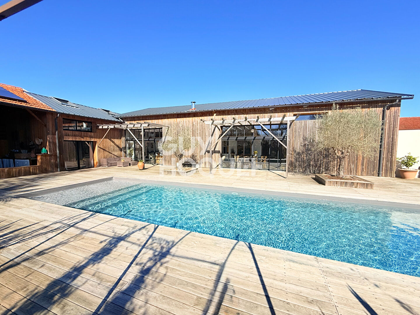 Loft d'exception de 384 m2 à Mimizan-bourg