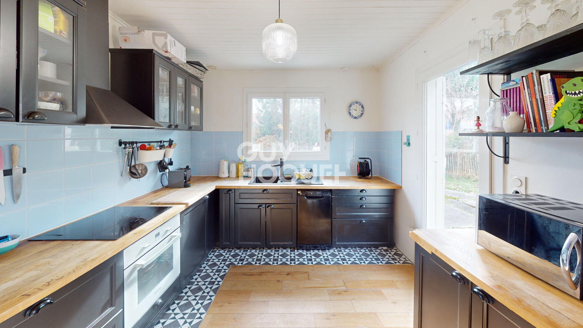 Maison 4 chambres  de 117m2 en plein centre bourg