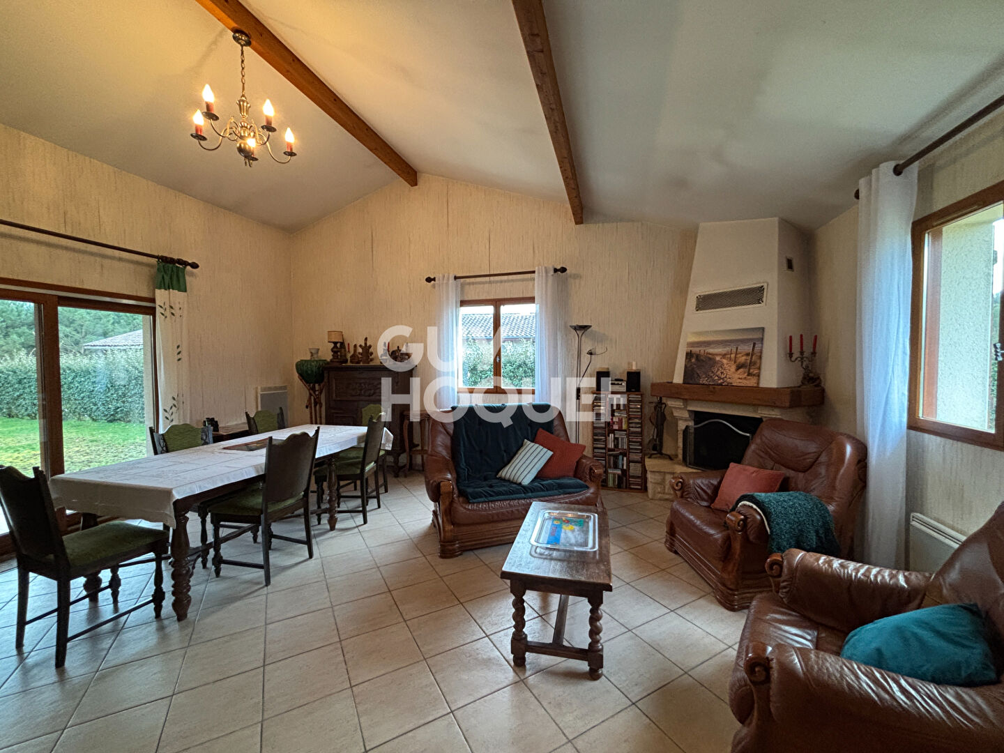 Belle maison quatre chambres LIT & MIXE