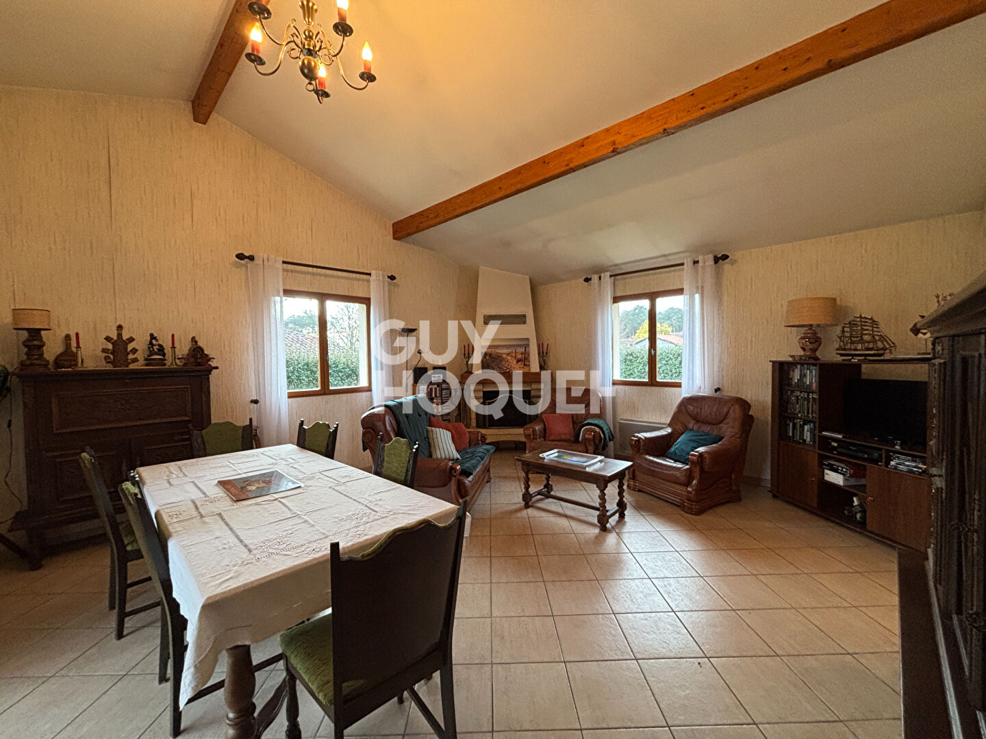 Belle maison quatre chambres LIT & MIXE