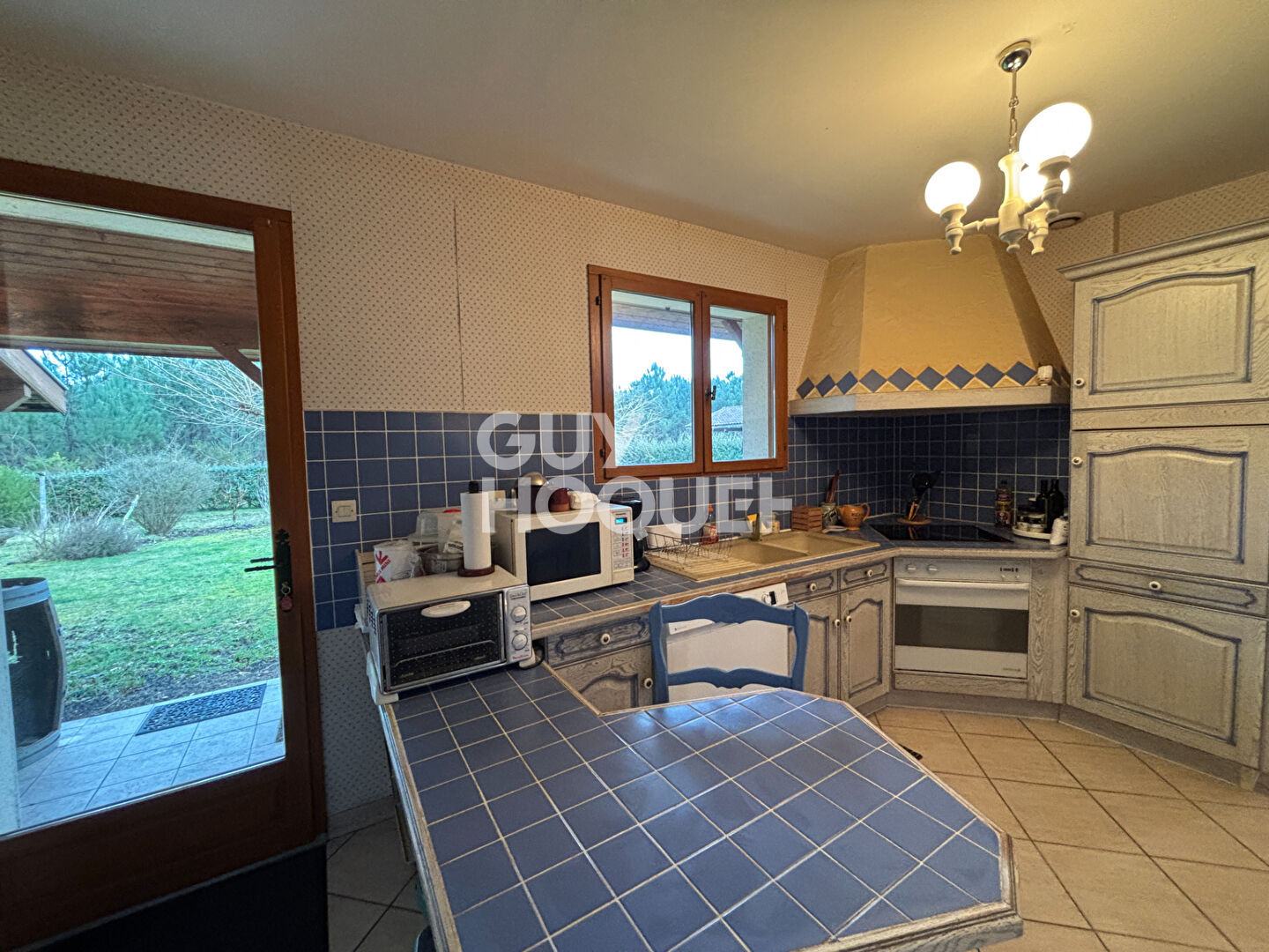 Belle maison quatre chambres LIT & MIXE