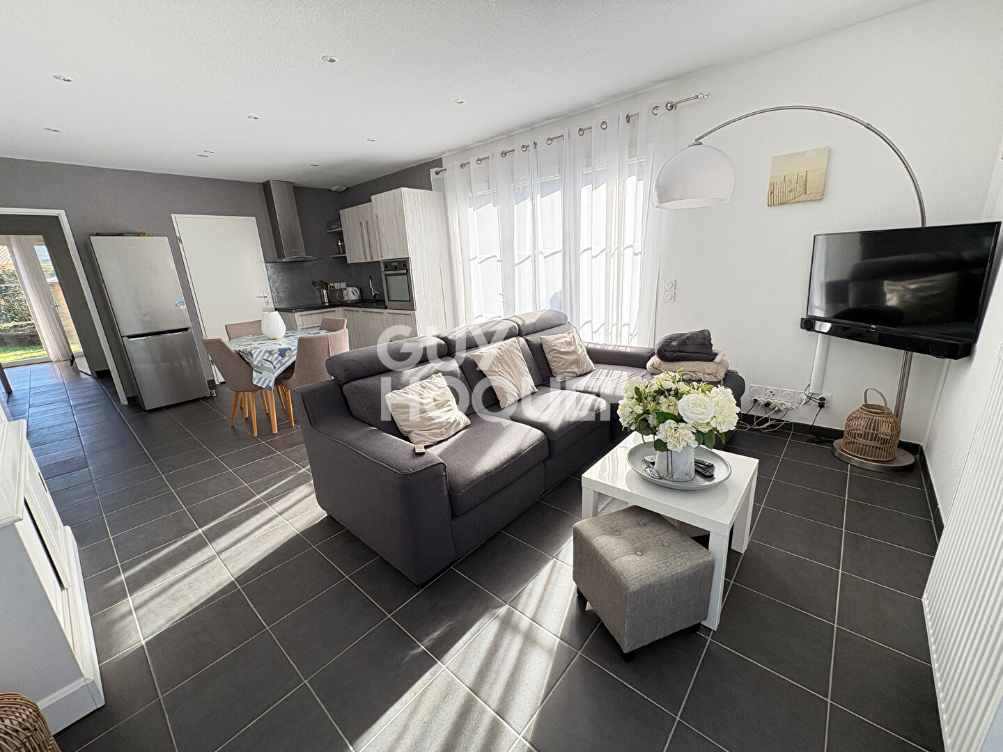 Bel appartement 2 chambres avec jardin à Mimizan-plage